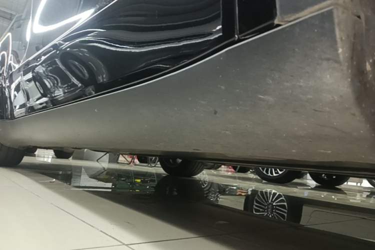 Used Tesla Model Y 2022 Revised Version Rear-Wheel Drive Right Side Sill