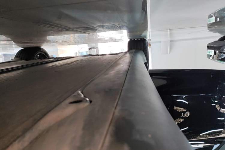 Used Tesla Model Y 2022 Revised Version Rear-Wheel Drive Right Side Sill