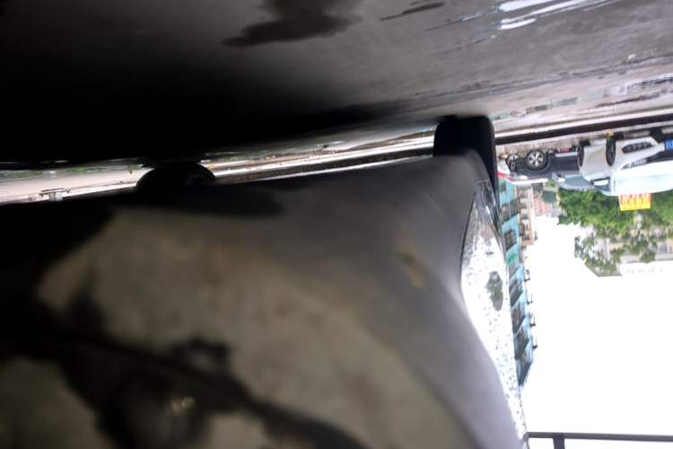 Used Tesla Model Y 2022 Revised Version Rear-Wheel Drive Right Side Sill