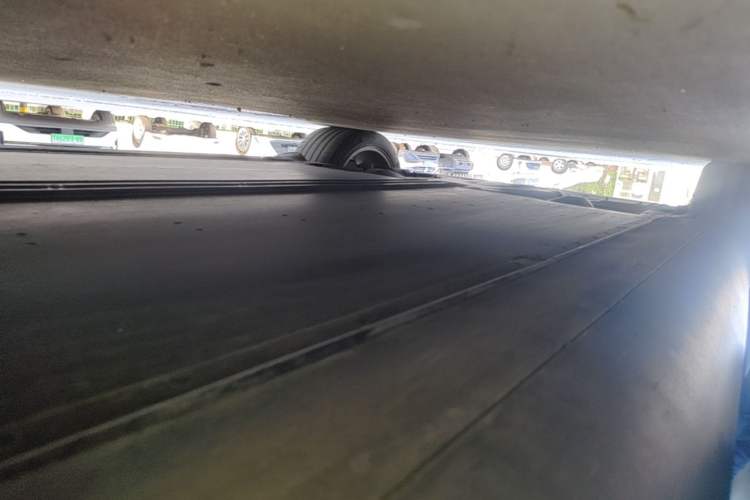 Used Tesla Model Y 2022 Revised Version Rear-Wheel Drive Right Side Sill