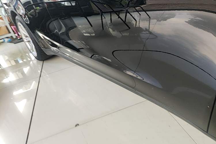 Used Tesla Model Y 2022 Revised Version Rear-Wheel Drive Right Side Sill