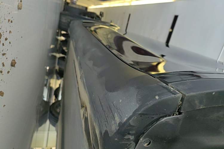 Used Tesla Model Y 2022 Revised Version Rear-Wheel Drive Right Side Sill