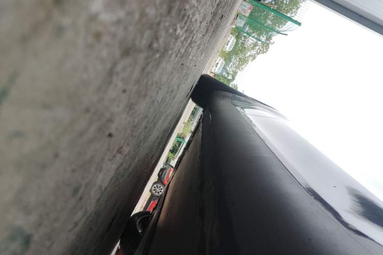 Used Tesla Model Y 2022 Revised Version Rear-Wheel Drive Right Side Sill