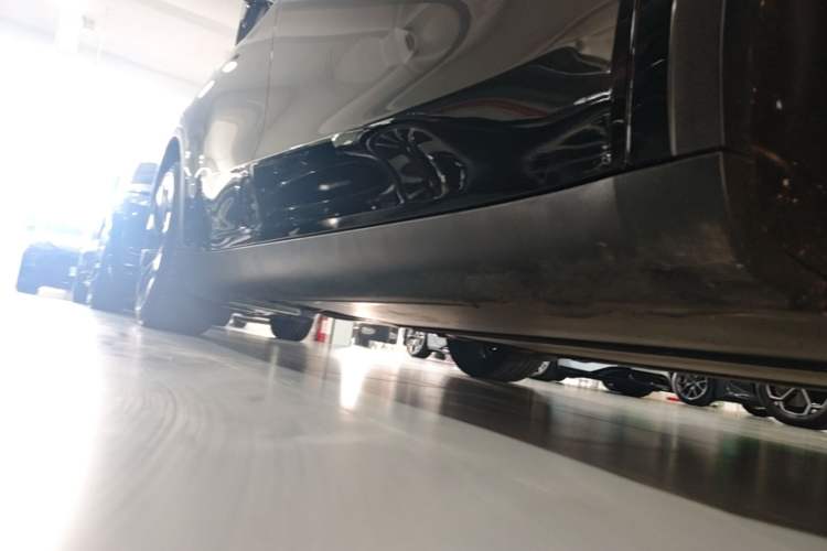 Used Tesla Model Y 2022 Revised Version Rear-Wheel Drive Right Side Sill