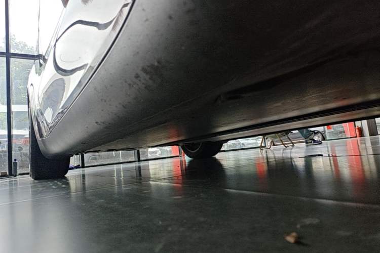 Used Tesla Model Y 2022 Revised Version Rear-Wheel Drive Right Side Sill