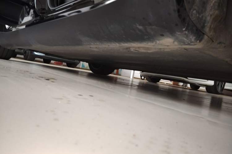 Used Tesla Model Y 2022 Revised Version Rear-Wheel Drive Right Side Sill