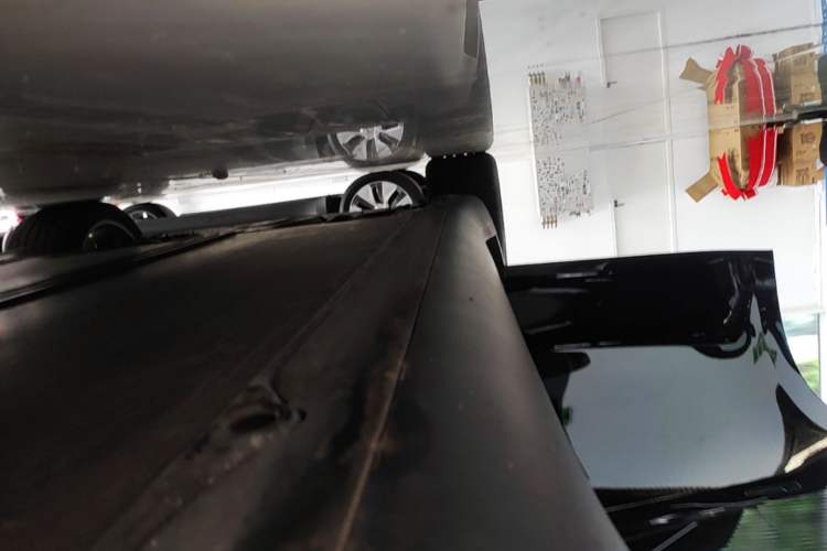 Used Tesla Model Y 2022 Revised Version Rear-Wheel Drive Right Side Sill