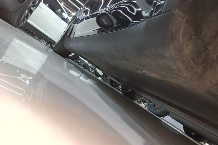 Used Tesla Model Y 2022 Revised Version Rear-Wheel Drive Right Side Sill