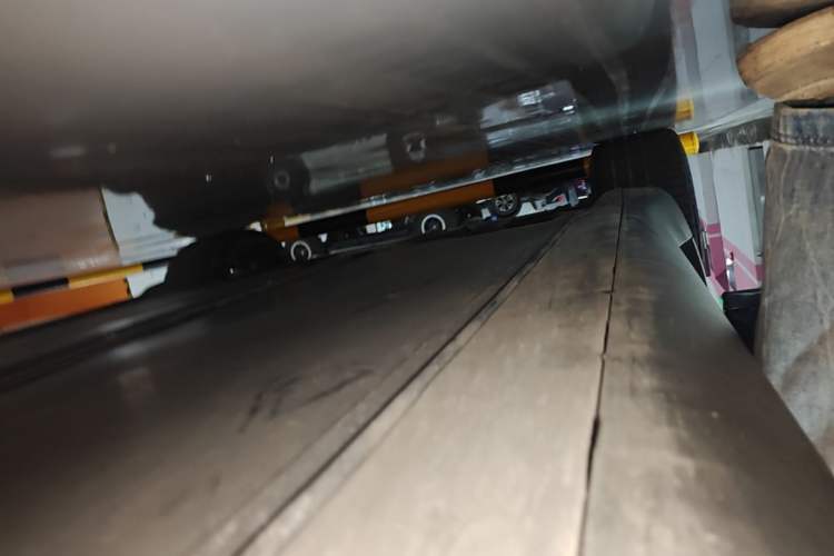 Used Tesla Model Y 2022 Revised Version Rear-Wheel Drive Right Side Sill