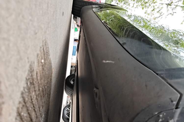 Used Tesla Model Y 2022 Revised Version Rear-Wheel Drive Right Side Sill