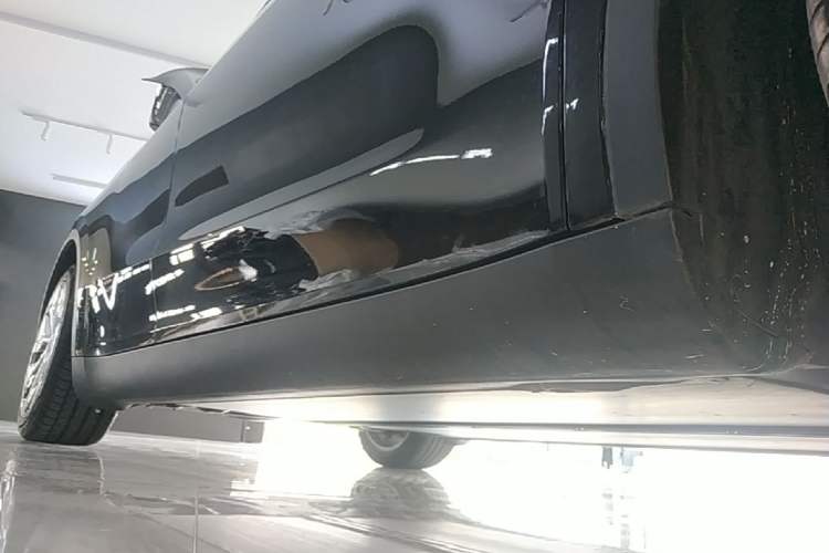 Used Tesla Model Y 2022 Revised Version Rear-Wheel Drive Right Side Sill