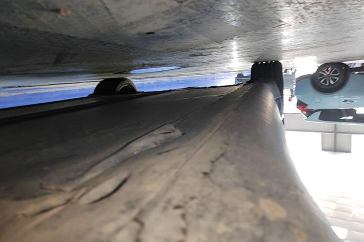 Used Tesla Model Y 2022 Revised Version Rear-Wheel Drive Right Side Sill