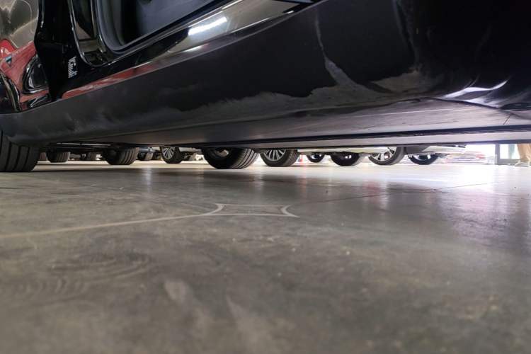 Used Tesla Model Y 2022 Revised Version Rear-Wheel Drive Right Side Sill