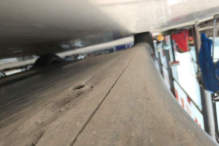 Used Tesla Model Y 2022 Revised Version Rear-Wheel Drive Right Side Sill