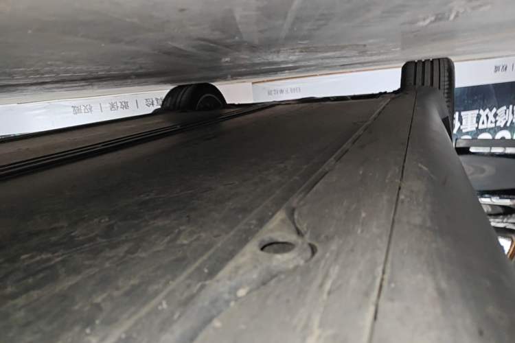 Used Tesla Model Y 2022 Revised Version Rear-Wheel Drive Right Side Sill