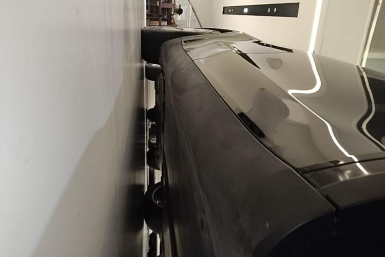 Used Tesla Model Y 2022 Revised Version Rear-Wheel Drive Right Side Sill