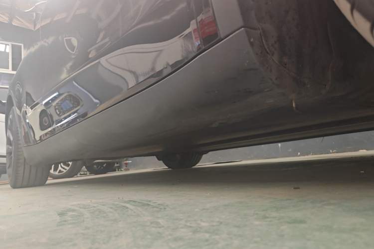 Used Tesla Model Y 2022 Revised Version Long-Range All-Wheel Drive Right Side Sill