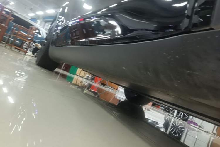 Used Tesla Model Y 2022 Revised Version Rear-Wheel Drive Right Side Sill
