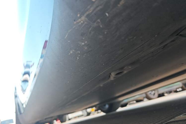Used Tesla Model Y 2022 Revised Version Rear-Wheel Drive Right Side Sill