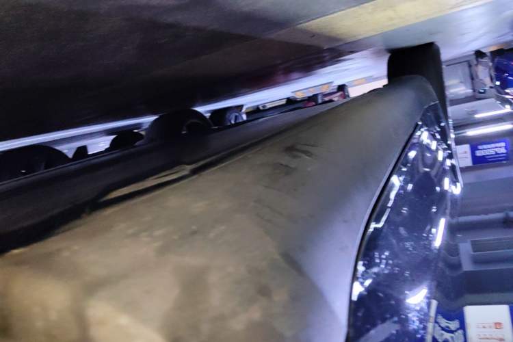 Used Tesla Model Y 2022 Revised Version Rear-Wheel Drive Right Side Sill