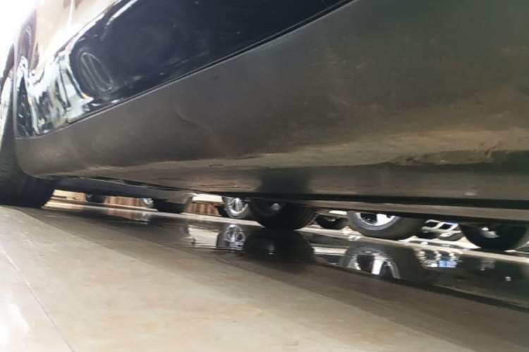 Used Tesla Model Y 2022 Revised Version Rear-Wheel Drive Right Side Sill