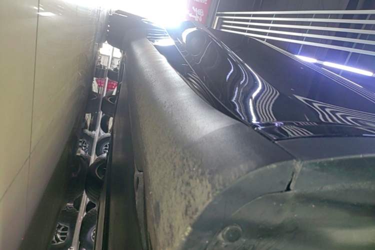Used Tesla Model Y 2022 Revised Version Rear-Wheel Drive Right Side Sill