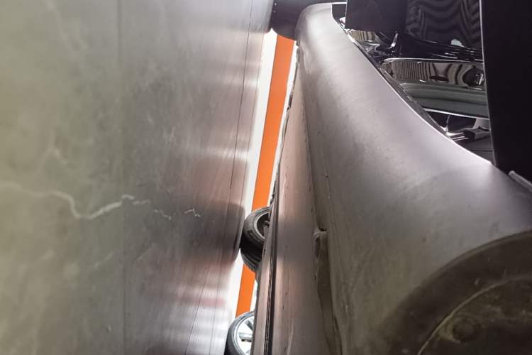 Used Tesla Model Y 2022 Revised Version Rear-Wheel Drive Right Side Sill