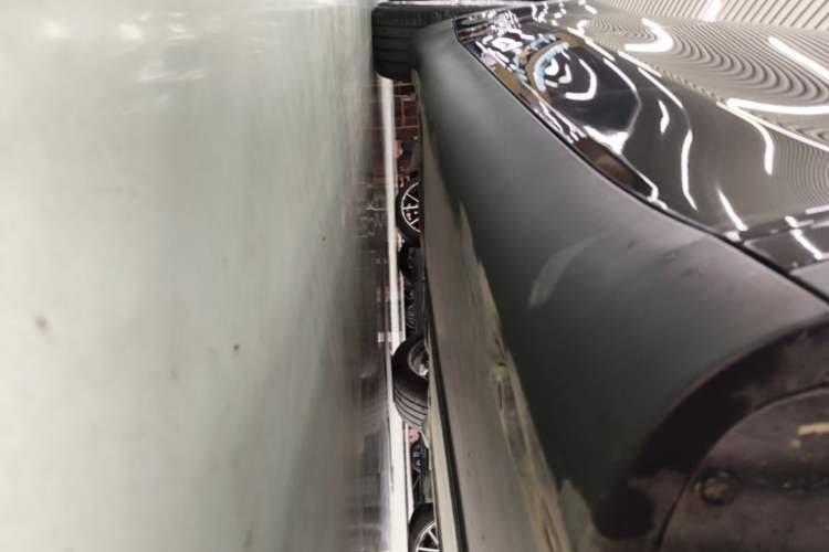 Used Tesla Model Y 2022 Revised Version Rear-Wheel Drive Right Side Sill