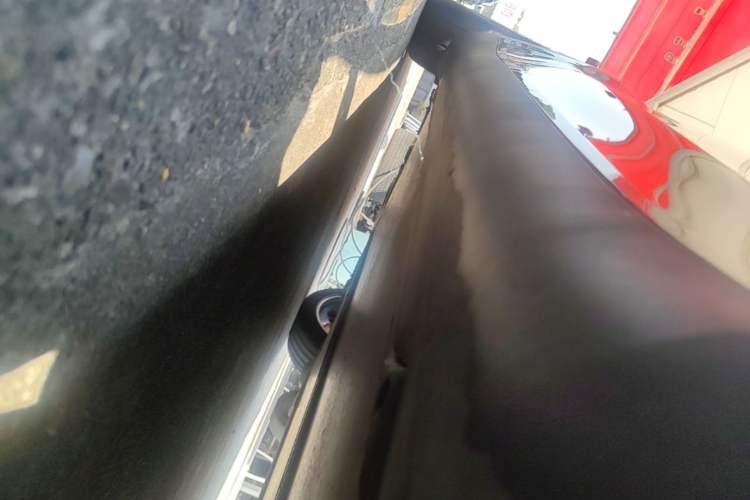 Used Tesla Model Y 2022 Revised Version Rear-Wheel Drive Right Side Sill