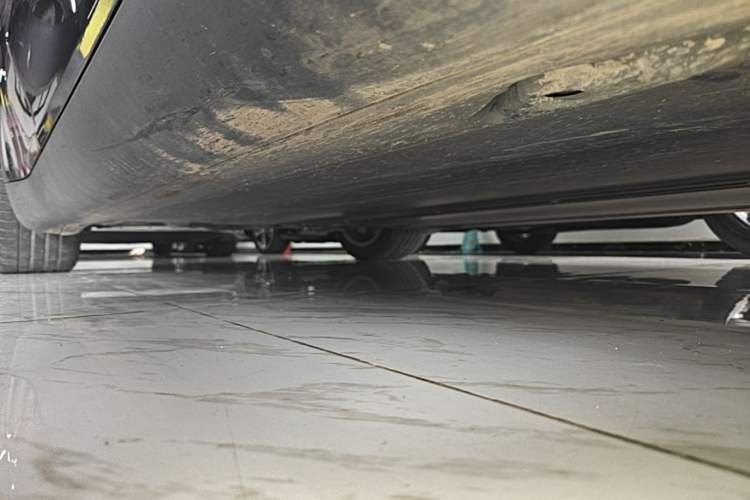 Used Tesla Model Y 2022 Revised Version Rear-Wheel Drive Right Side Sill