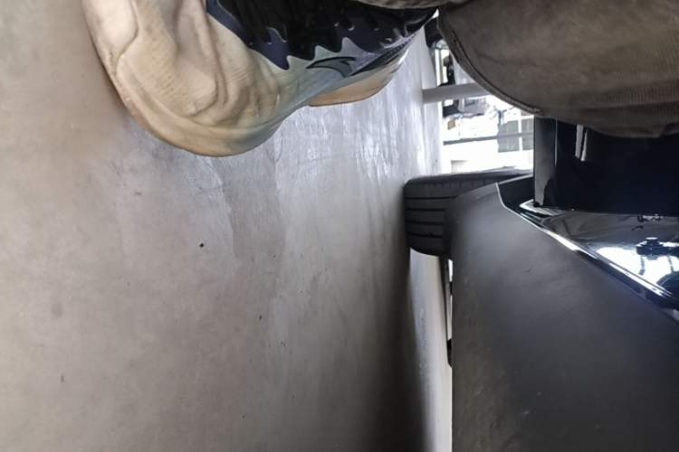 Used Tesla Model Y 2022 Revised Version Rear-Wheel Drive Right Side Sill