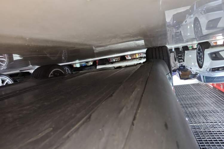 Used Tesla Model Y 2022 Revised Version Rear-Wheel Drive Right Side Sill