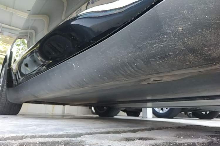 Used Tesla Model Y 2022 Revised Version Rear-Wheel Drive Right Side Sill