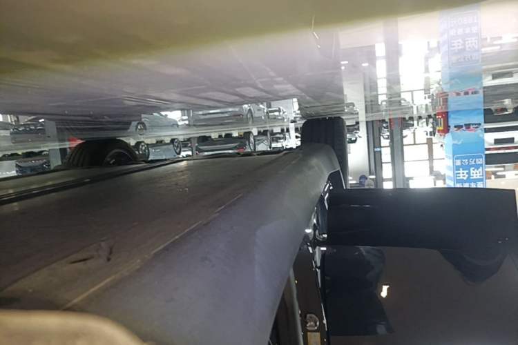 Used Tesla Model Y 2022 Rear-Wheel-Drive Version Right Side Sill