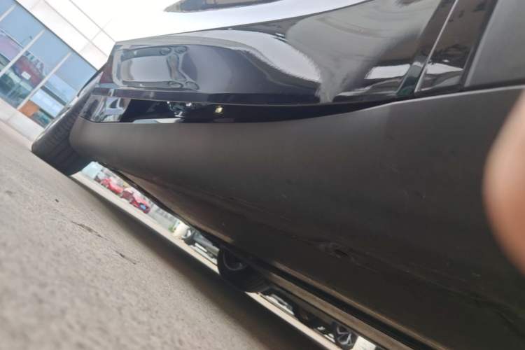 Used Tesla Model Y 2022 Revised Version Rear-Wheel Drive Right Side Sill