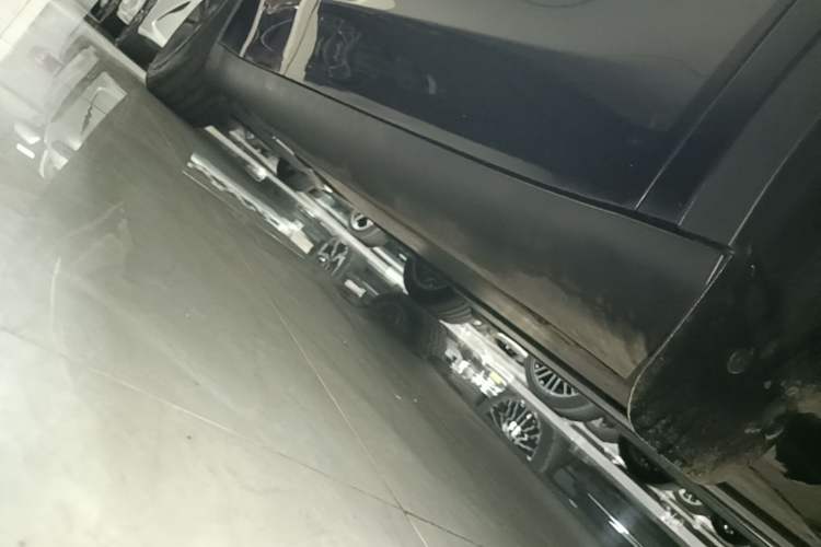 Used Tesla Model Y 2022 Revised Version Rear-Wheel Drive Right Side Sill
