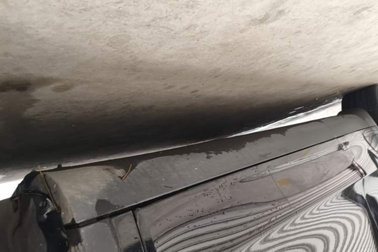 Used Tesla Model Y 2022 Rear-Wheel-Drive Version Right Side Sill