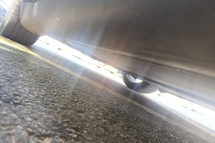 Used Tesla Model Y 2022 Revised Version Rear-Wheel Drive Right Side Sill