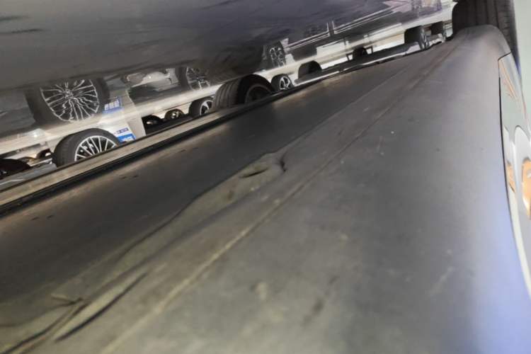 Used Tesla Model Y 2022 Revised Version Rear-Wheel Drive Right Side Sill