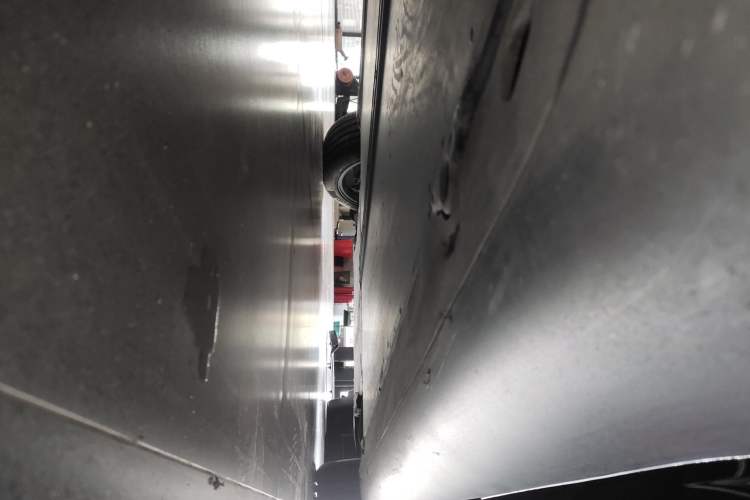 Used Tesla Model Y 2022 Revised Version Rear-Wheel Drive Right Side Sill