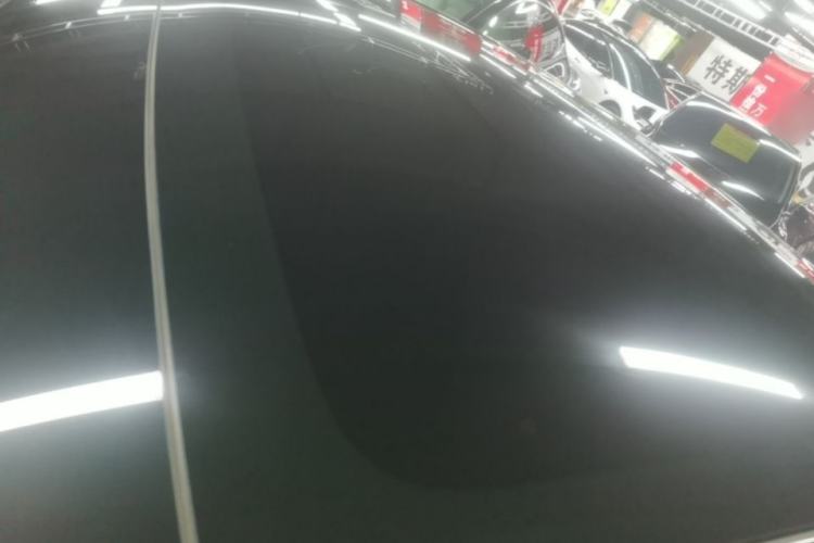 Used Tesla Model Y 2022 Rear-Wheel-Drive Version Roof