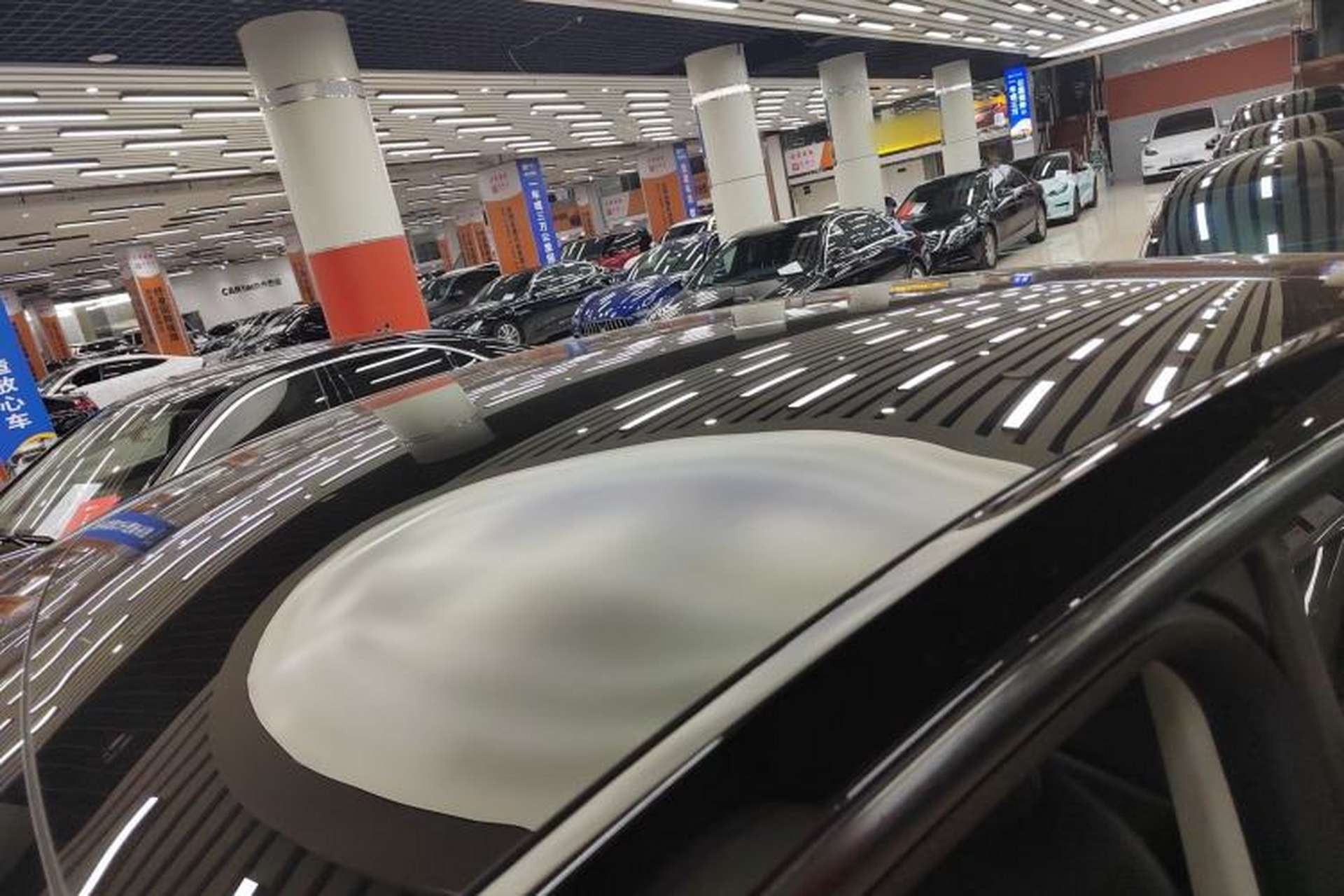 Used Tesla Model Y 2022 Rear-Wheel-Drive Version Roof
