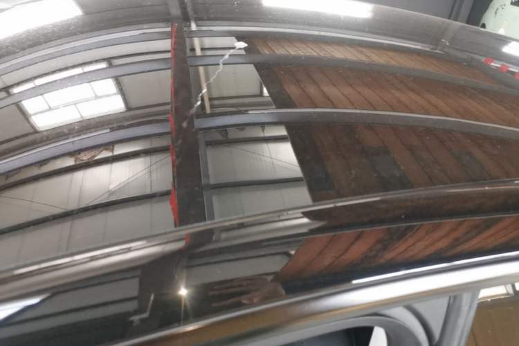 Used Tesla Model Y 2022 Rear-Wheel-Drive Version Roof