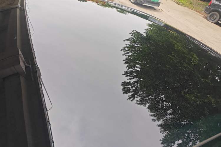 Used Tesla Model Y 2022 Rear-Wheel-Drive Version Roof