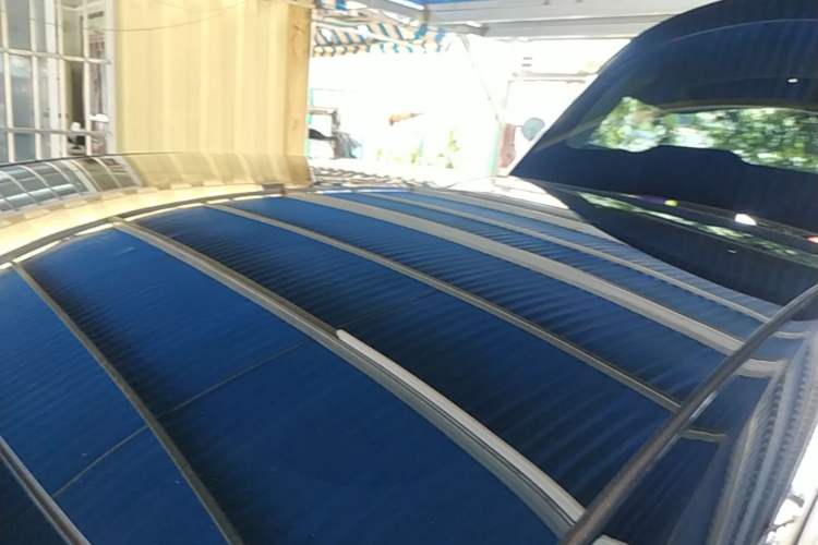 Used Tesla Model Y 2022 Rear-Wheel-Drive Version Roof