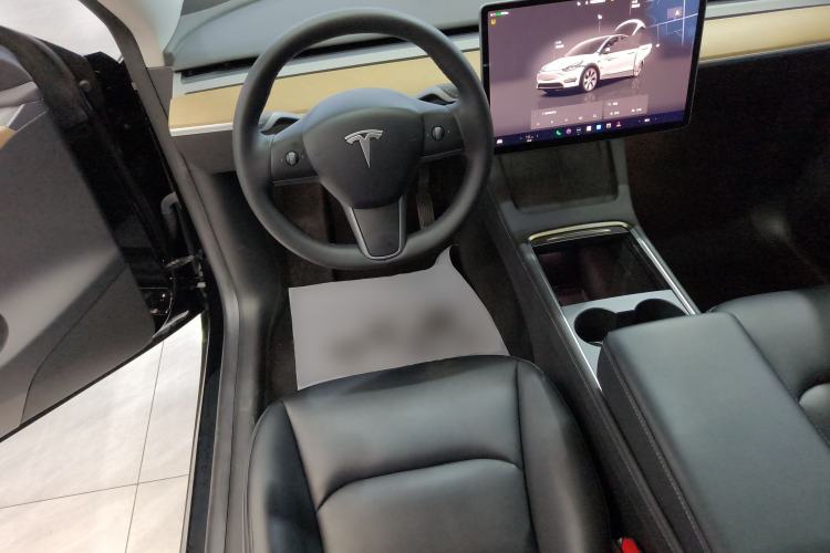 Used Tesla Model Y 2022 Rear-Wheel-Drive Version Steering Wheel