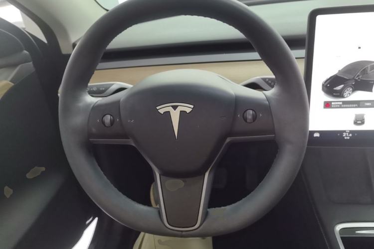 Used Tesla Model Y 2022 Revised Version Rear-Wheel Drive Steering Wheel