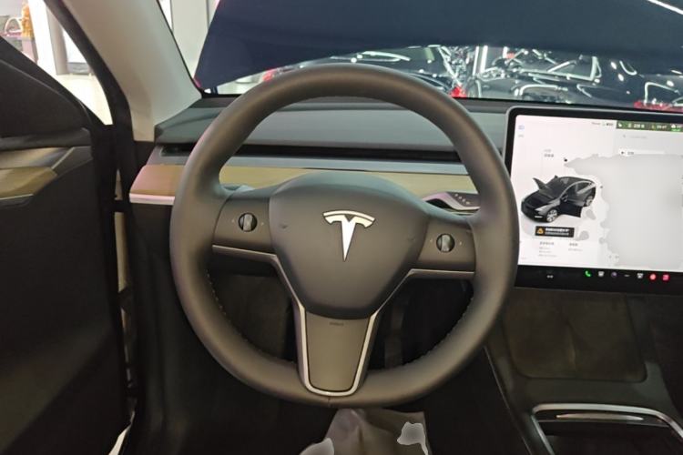 Used Tesla Model Y 2022 Revised Version Rear-Wheel Drive Steering Wheel
