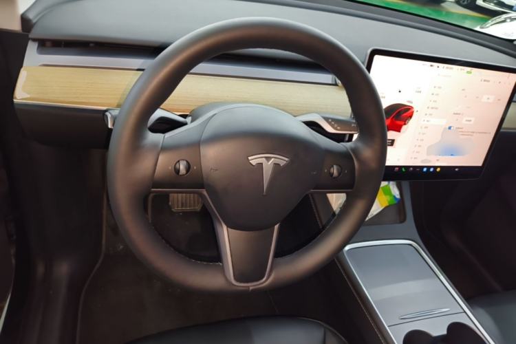 Used Tesla Model Y 2022 Revised Version Rear-Wheel Drive Steering Wheel