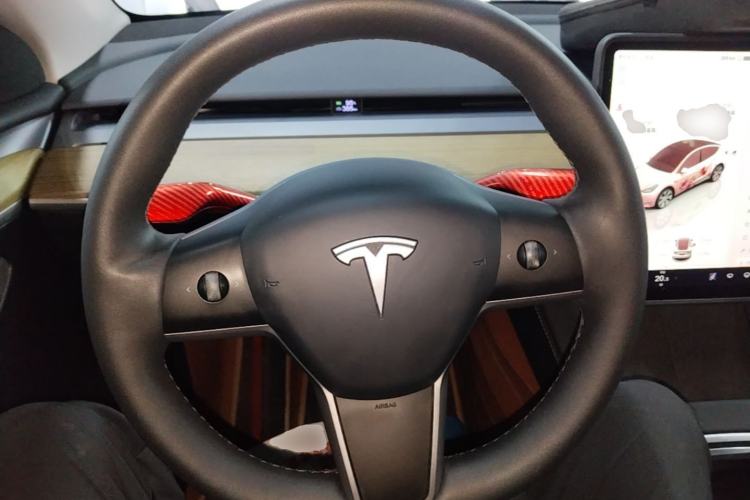 Used Tesla Model Y 2022 Revised Version Rear-Wheel Drive Steering Wheel